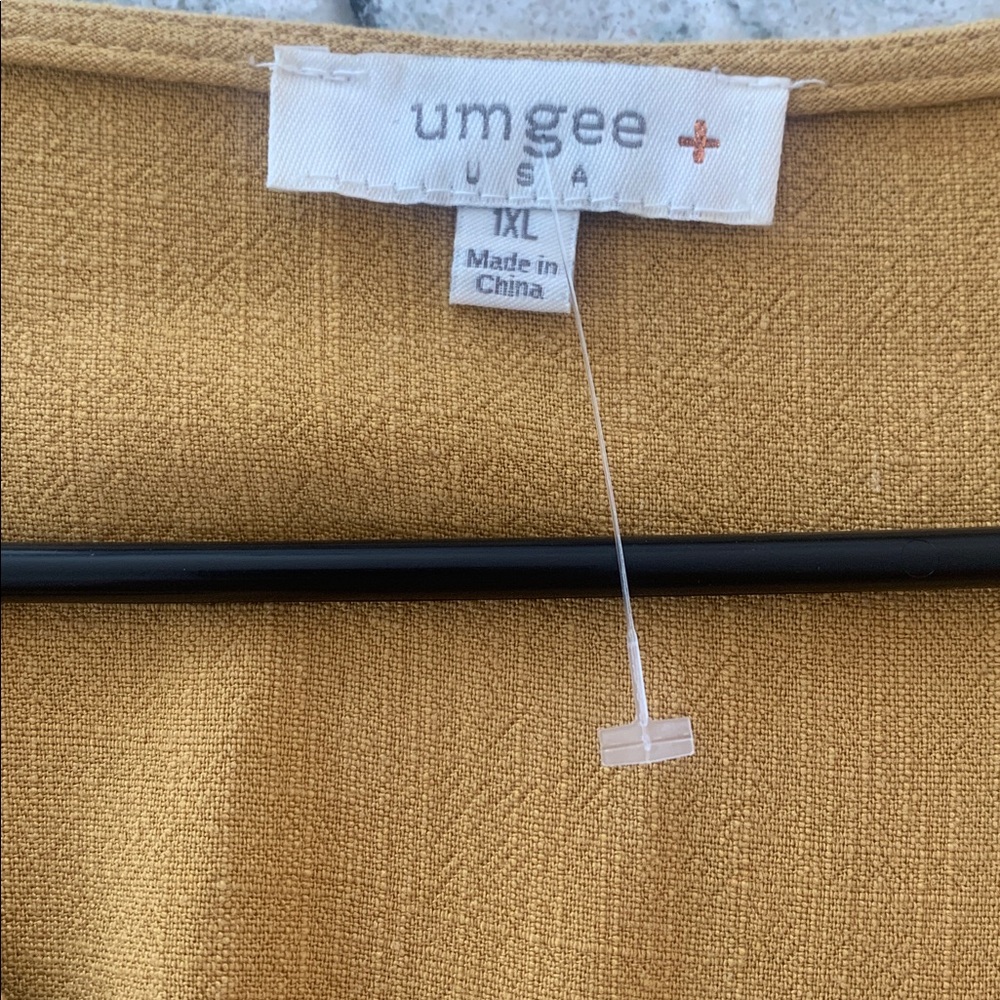 Women’s Umgee Mustard Yellow V-Neck Ruffle & Fringe Cap Sleeve Romper. Size 1X - Picture 3 of 6